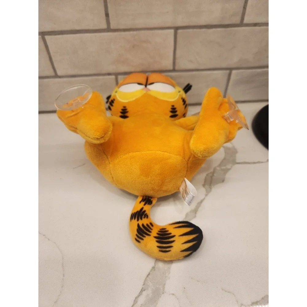 Kidrobot Garfield Cat 8